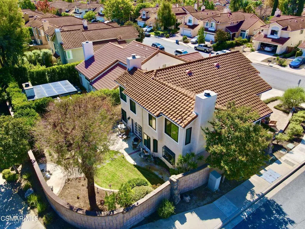 510 Savona Way, Oak Park, California 91377 home-pic-32