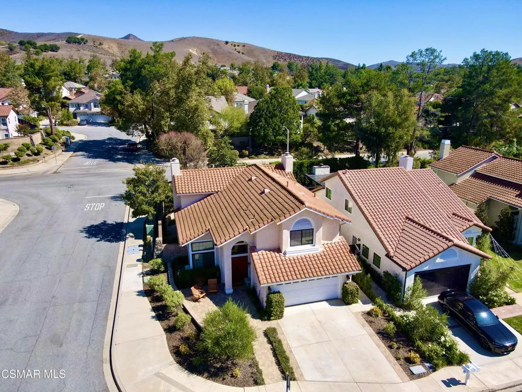 510 Savona Way, Oak Park, California 91377 home-pic-31