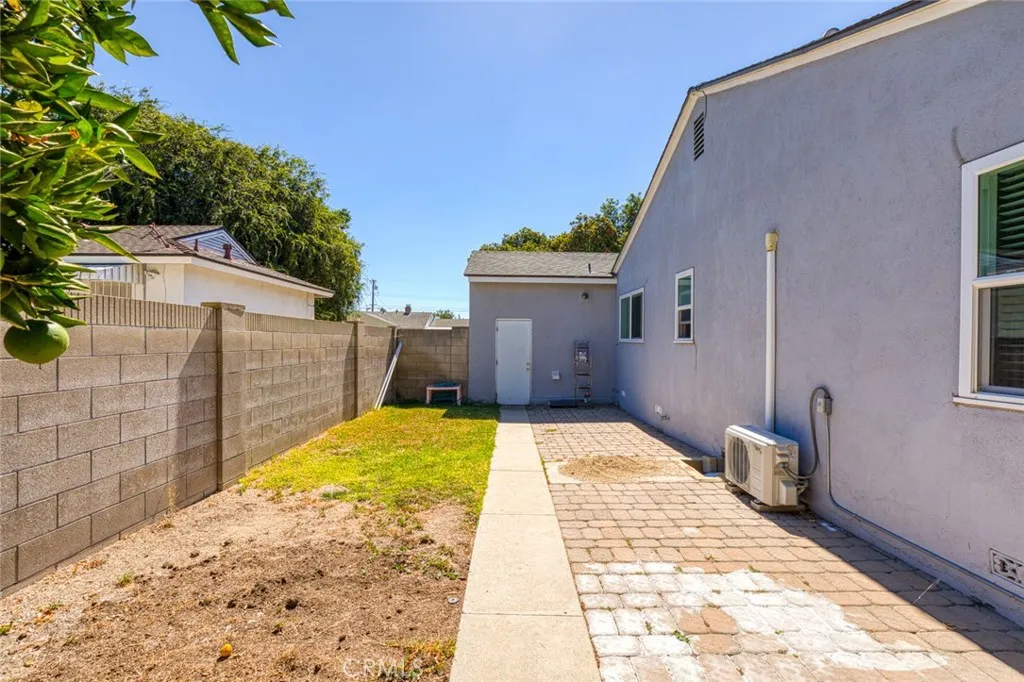 425 W Knepp, Fullerton, California 92832 home-pic-10