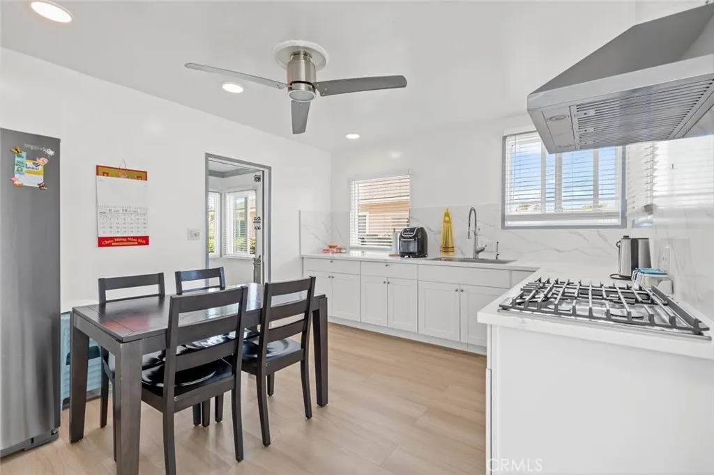425 W Knepp, Fullerton, California 92832 home-pic-16