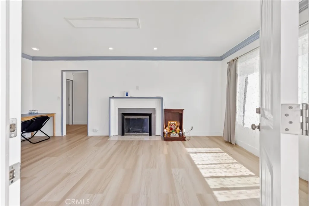 425 W Knepp, Fullerton, California 92832 home-pic-12