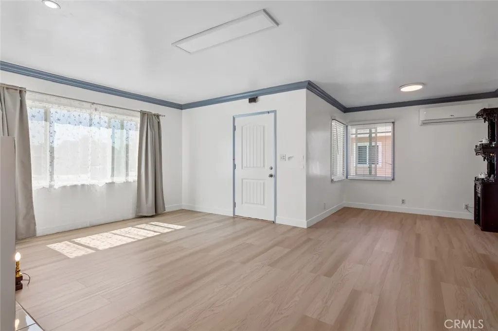 425 W Knepp, Fullerton, California 92832 home-pic-14