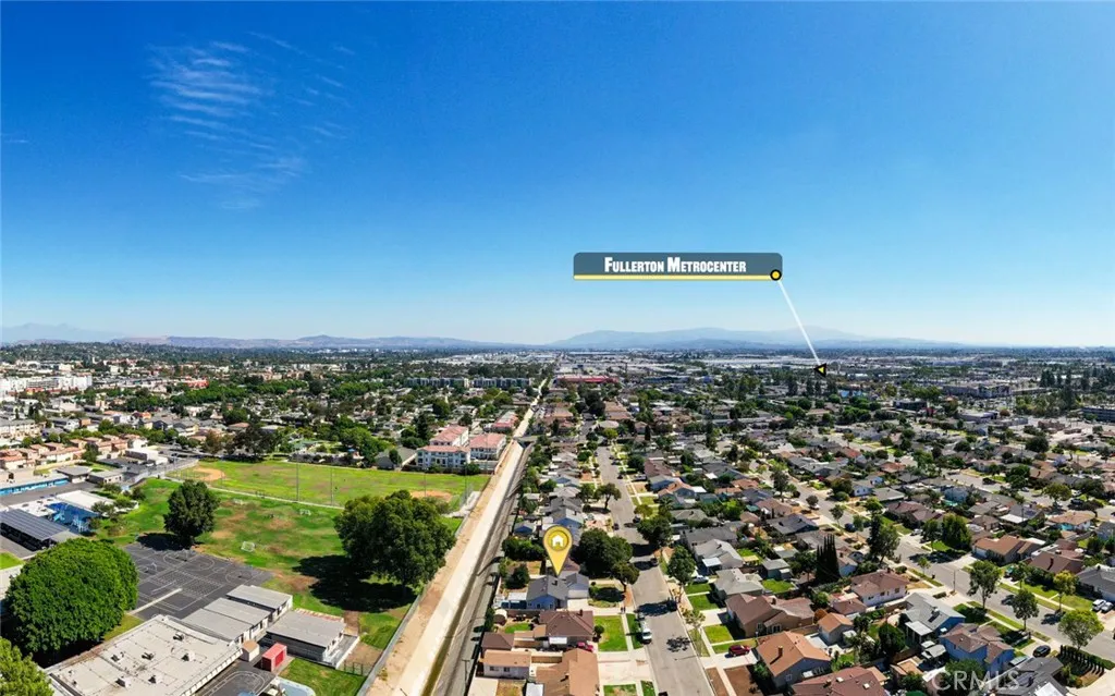 425 W Knepp, Fullerton, California 92832 home-pic-2