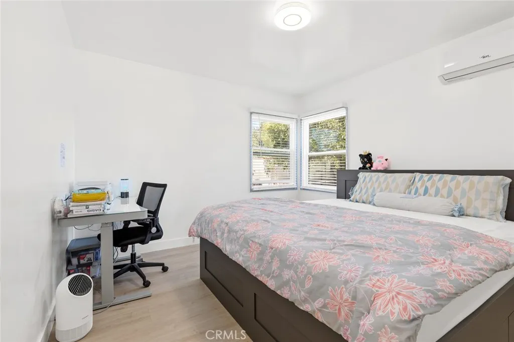 425 W Knepp, Fullerton, California 92832 home-pic-21