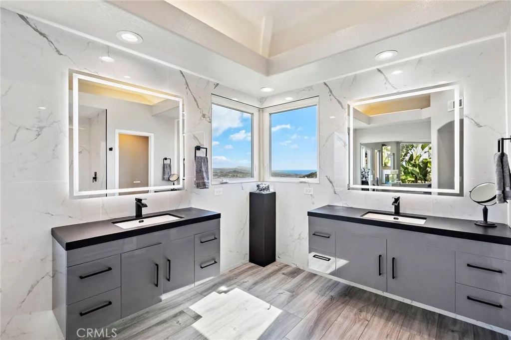 30802 La Brise, Laguna Niguel, California 92677 home-pic-30