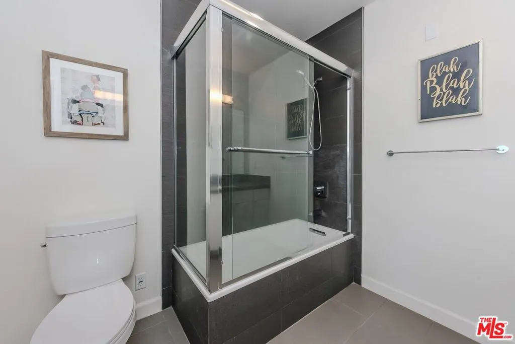 105 S Mariposa Avenue Ph9, Los Angeles, California 90004 home-pic-14