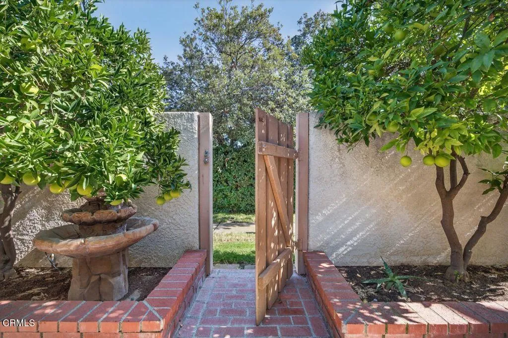 190 San Vincente Circle, Newbury Park, California 91320 home-pic-9