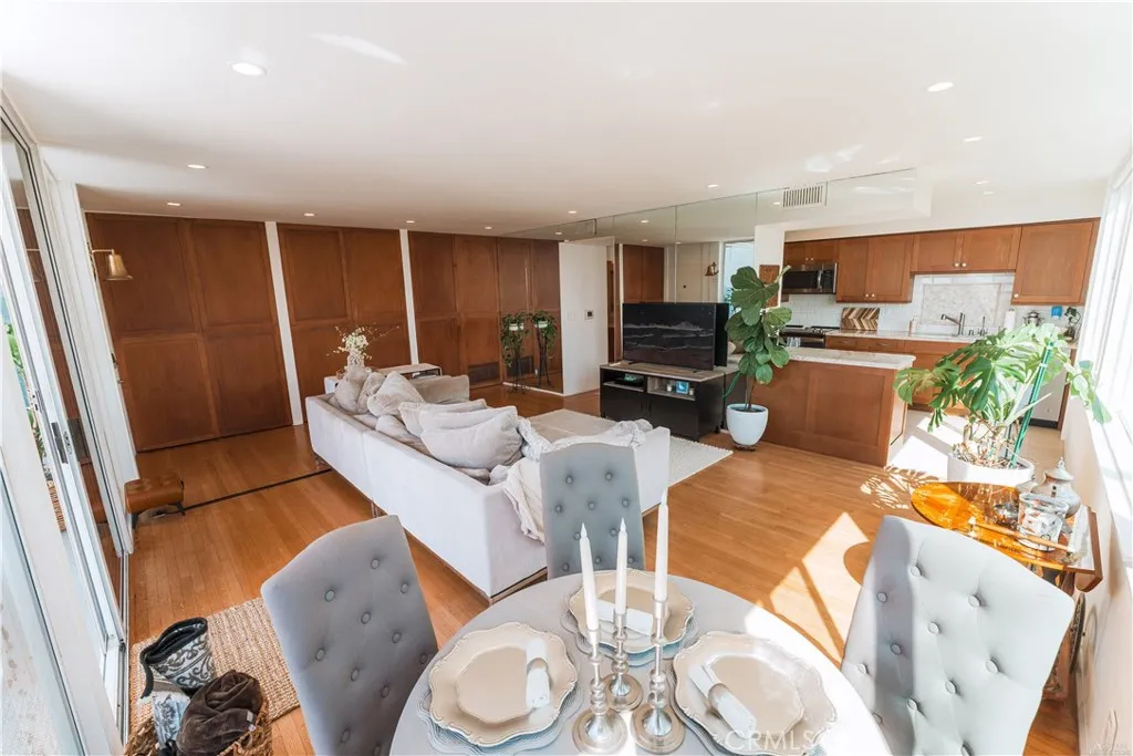 16 36th F, Long Beach, California 90803 home-pic-20