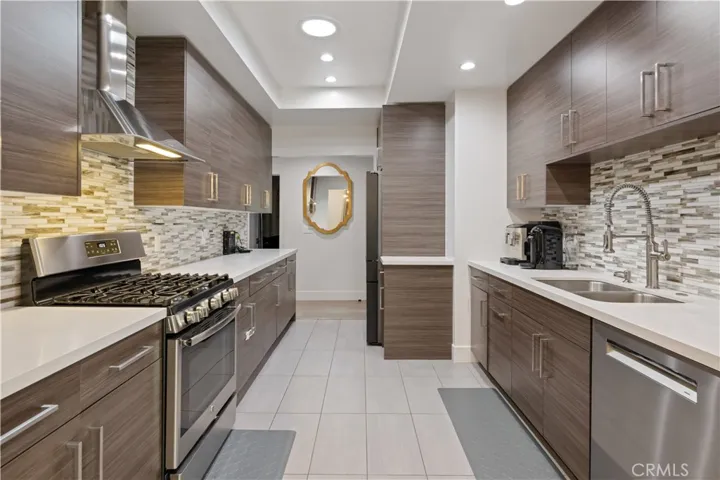 14940 Hartland, Van Nuys, California 91405