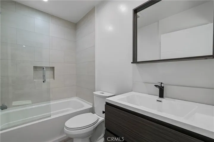 14940 Hartland, Van Nuys, California 91405