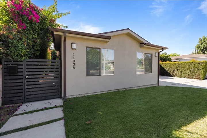 14940 Hartland, Van Nuys, California 91405