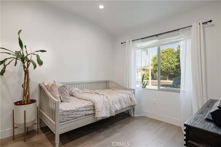 14940 Hartland, Van Nuys, California 91405