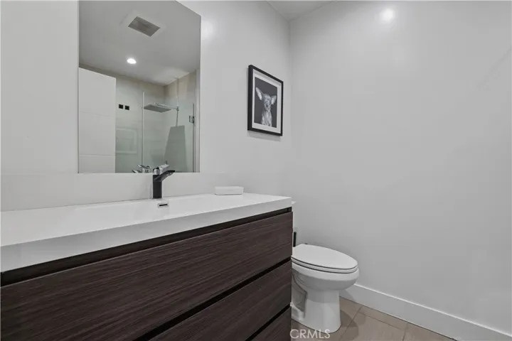 14940 Hartland, Van Nuys, California 91405