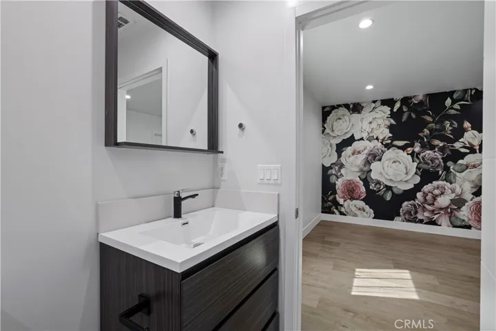 14940 Hartland, Van Nuys, California 91405