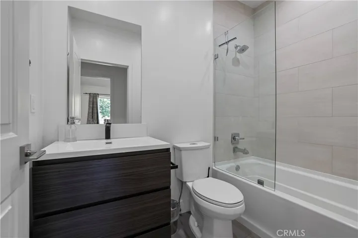 14940 Hartland, Van Nuys, California 91405