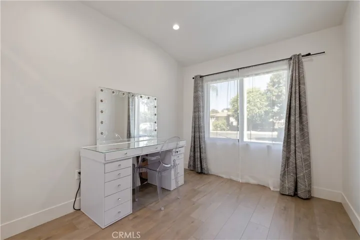 14940 Hartland, Van Nuys, California 91405