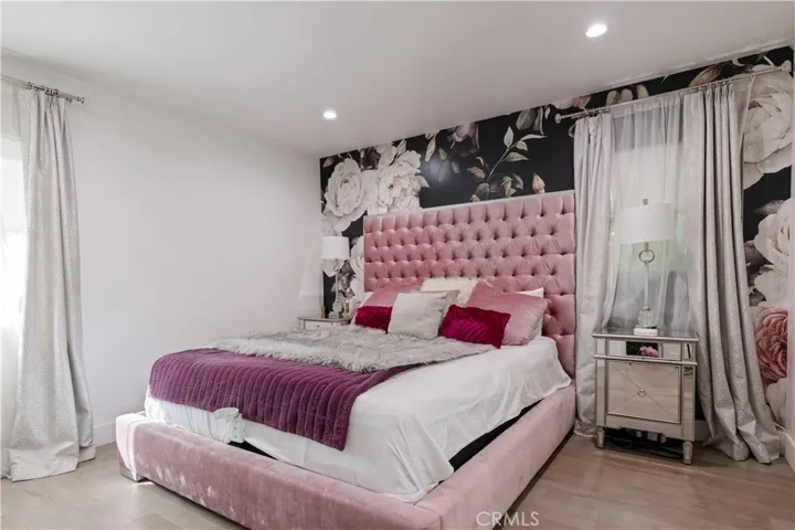 14940 Hartland, Van Nuys, California 91405