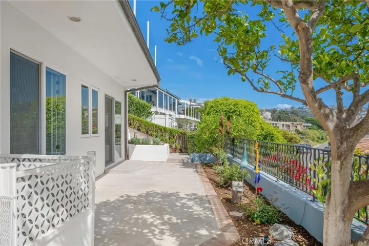 1545 Caribbean Way, Laguna Beach, California 92651