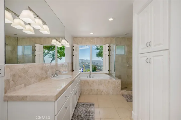 1545 Caribbean Way, Laguna Beach, California 92651