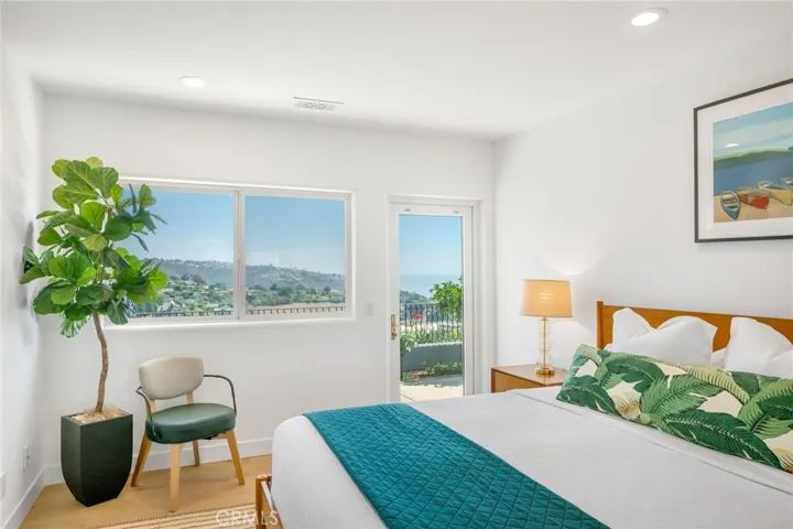 1545 Caribbean Way, Laguna Beach, California 92651