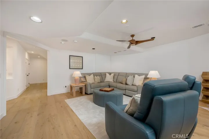 1545 Caribbean Way, Laguna Beach, California 92651