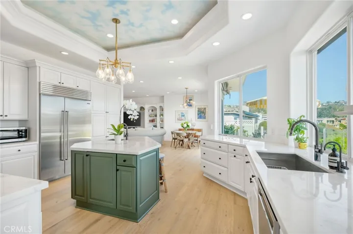 1545 Caribbean Way, Laguna Beach, California 92651