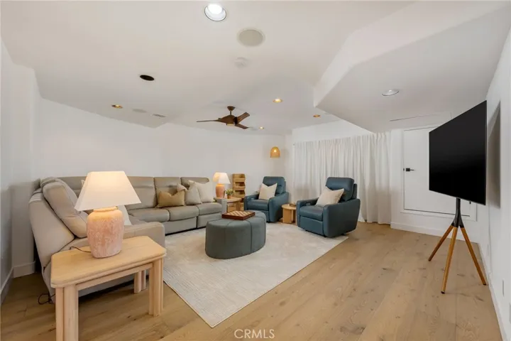 1545 Caribbean Way, Laguna Beach, California 92651