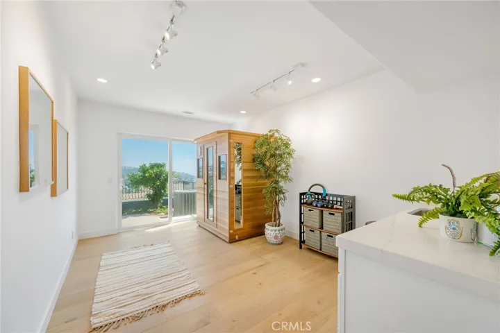 1545 Caribbean Way, Laguna Beach, California 92651
