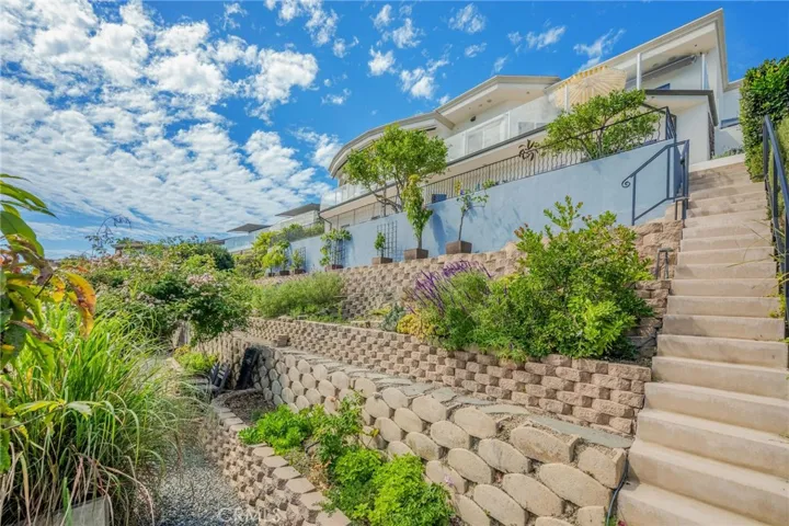 1545 Caribbean Way, Laguna Beach, California 92651