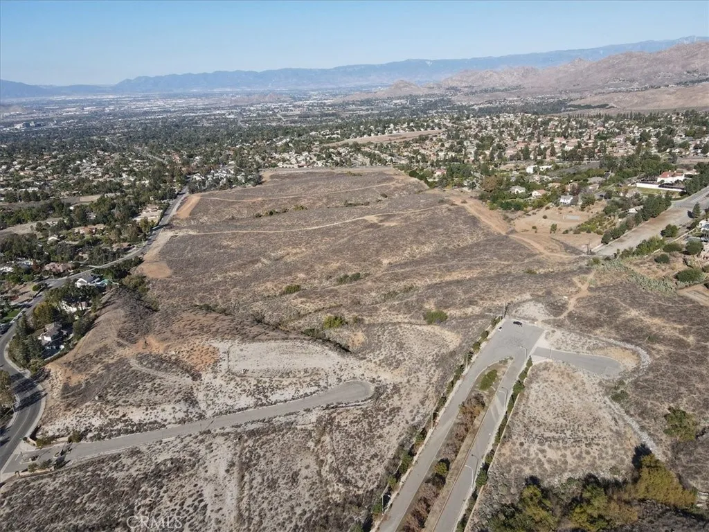 0 Via Vista Dr