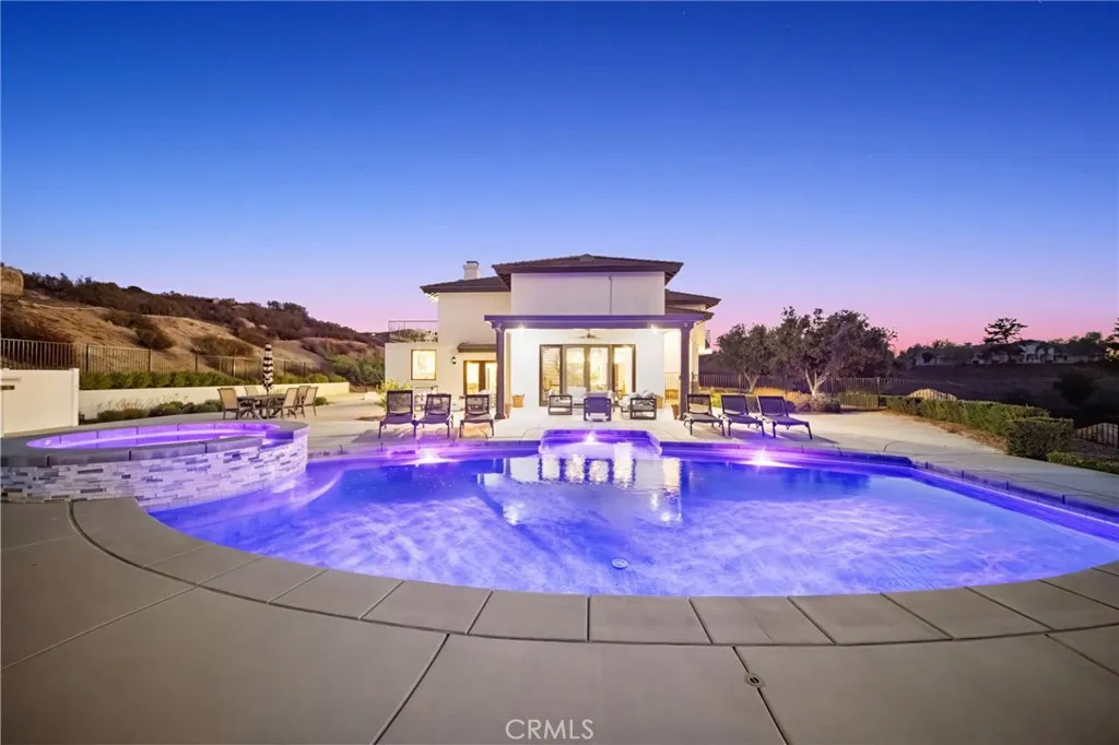 39850 Calle Breve, Temecula, California 92592 home-pic-2