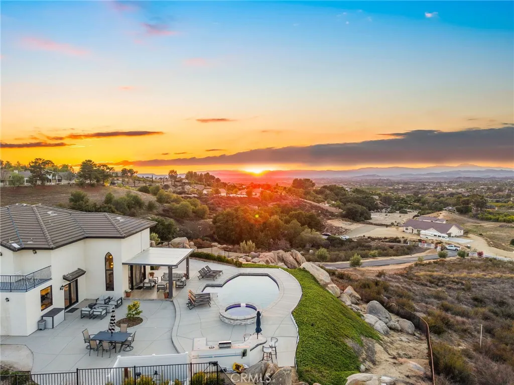 39850 Calle Breve, Temecula, California 92592 home-pic-31