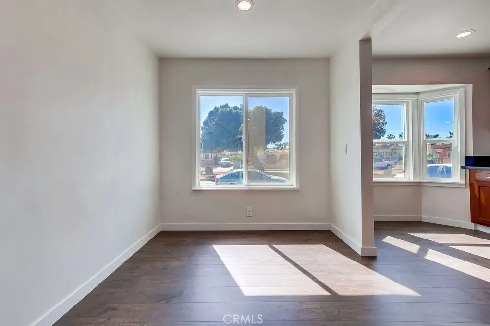 521 W 98th, Los Angeles, California 90044 home-pic-12