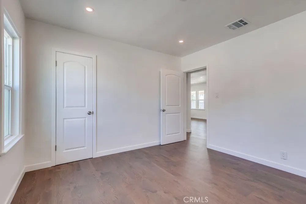 521 W 98th, Los Angeles, California 90044 home-pic-28