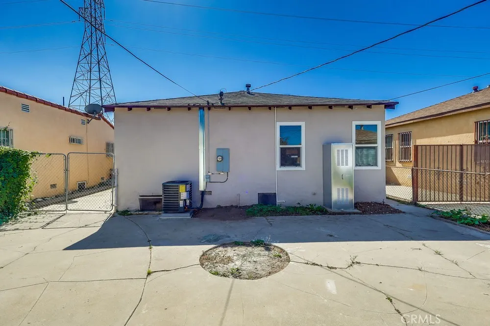 521 W 98th, Los Angeles, California 90044 home-pic-37