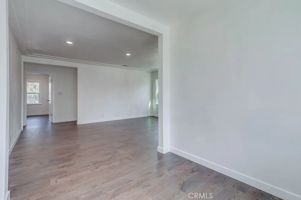 521 W 98th, Los Angeles, California 90044 home-pic-15
