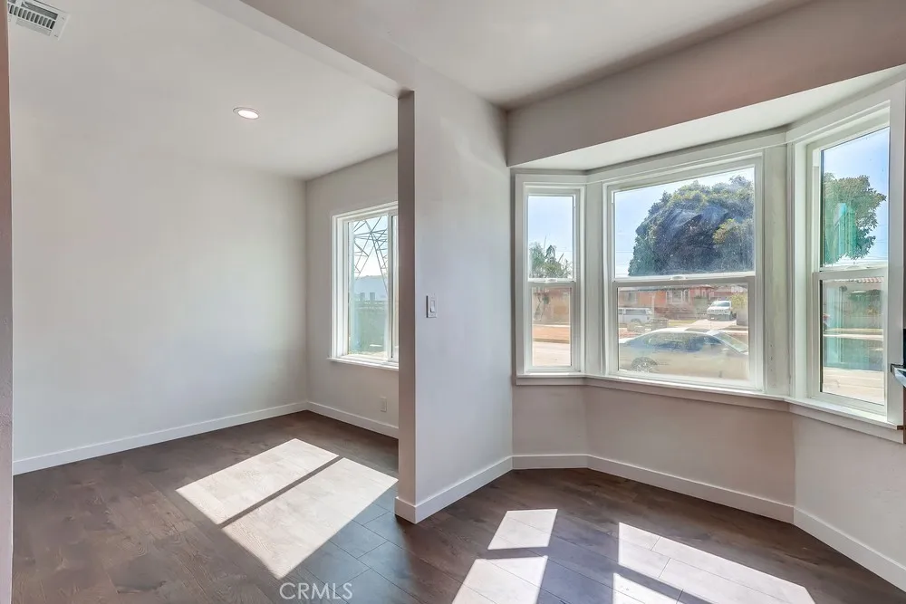 521 W 98th, Los Angeles, California 90044 home-pic-18