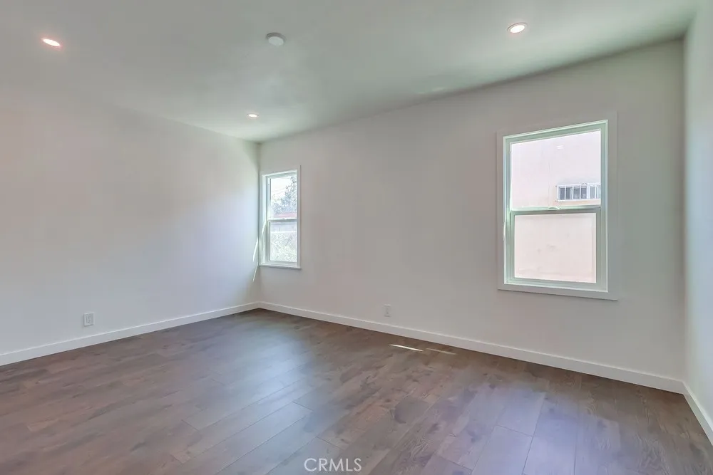 521 W 98th, Los Angeles, California 90044 home-pic-30
