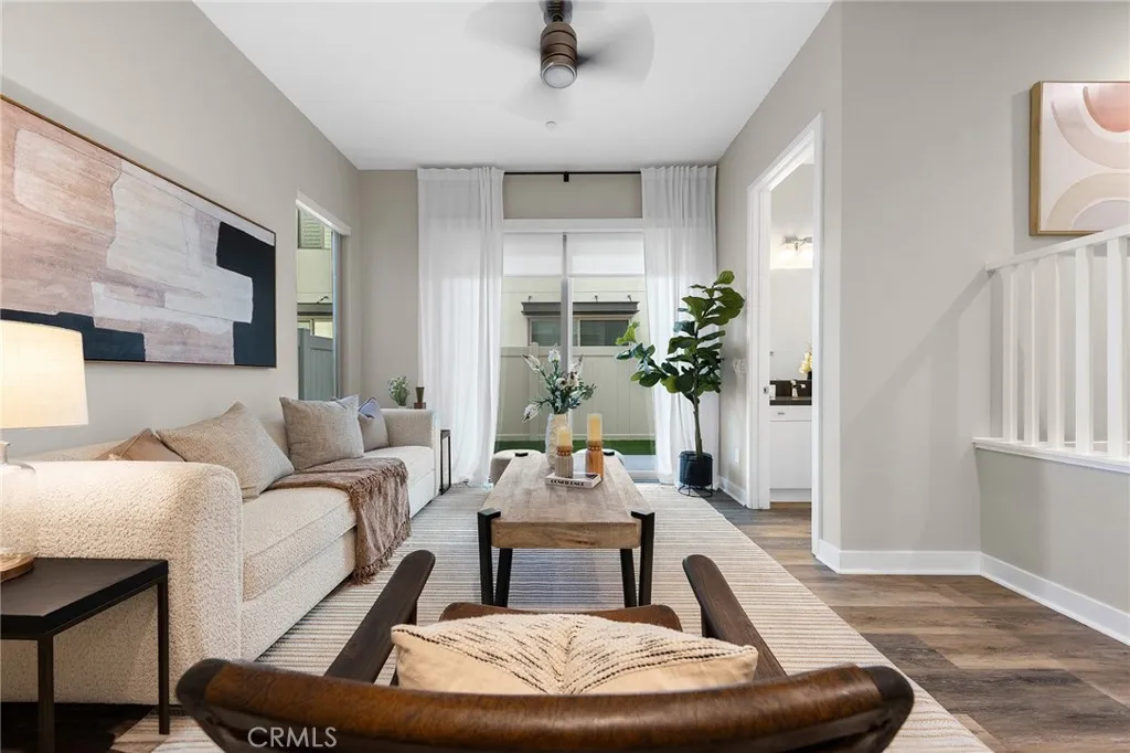 77 Ebb Tide Circle, Newport Beach, California 92663 home-pic-12