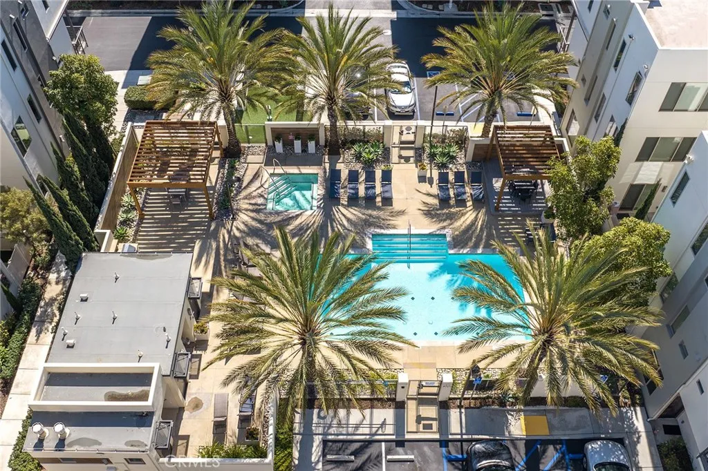 77 Ebb Tide Circle, Newport Beach, California 92663 home-pic-58
