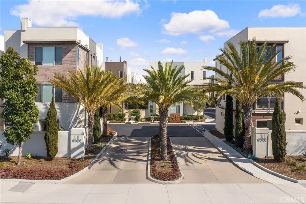 77 Ebb Tide Circle, Newport Beach, California 92663 home-pic-3