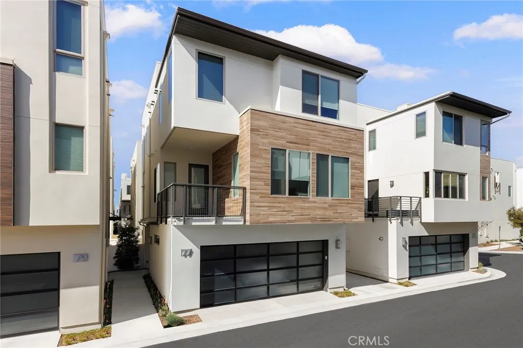 77 Ebb Tide Circle, Newport Beach, California 92663 home-pic-1