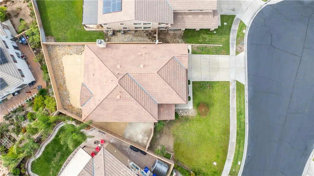 15751 Snowy Peak, Fontana, California 92336 home-pic-26