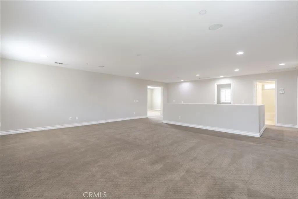15751 Snowy Peak, Fontana, California 92336 home-pic-15