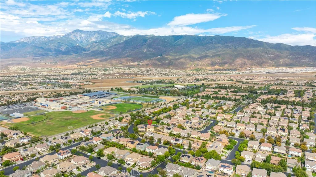 15751 Snowy Peak, Fontana, California 92336 home-pic-27