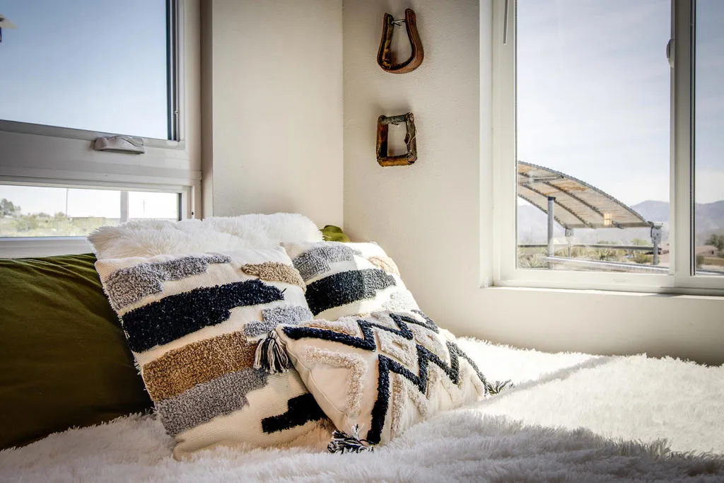 9223 N Star Trail, Morongo Valley, California 92256 home-pic-40