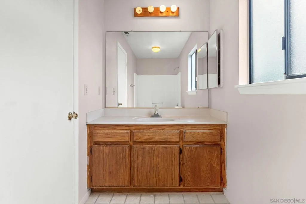 23589 Vista Way, Menifee, California 92587 home-pic-9