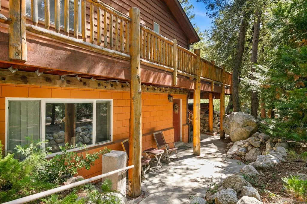 24655 Upper Rim Rock Road, Idyllwild, California 92549 home-pic-15