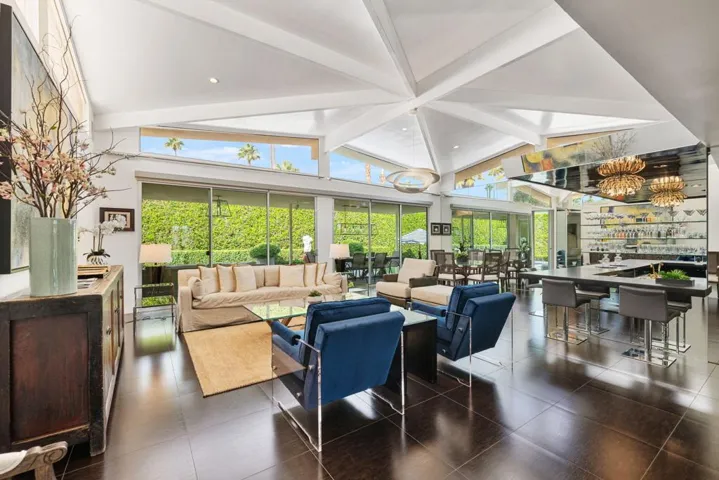 94-web-or-mls-8M4A7380