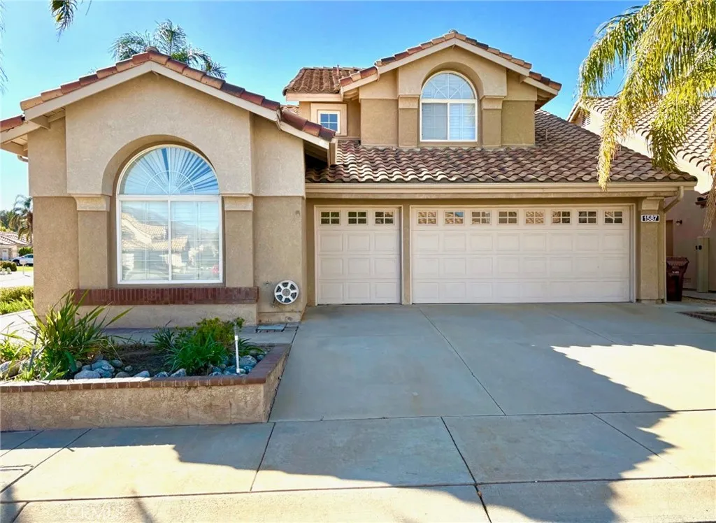 1587 Scioto, Banning, California 92220 home-pic-1